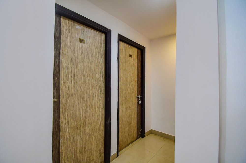 undefined Fabhotel Adri Hotels 7