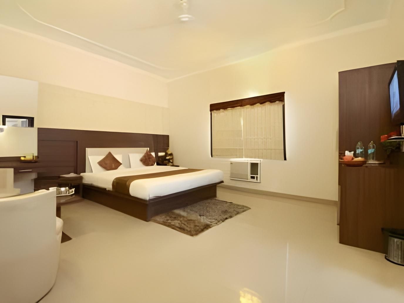 Hotel Maniram Palace Deluxe 3