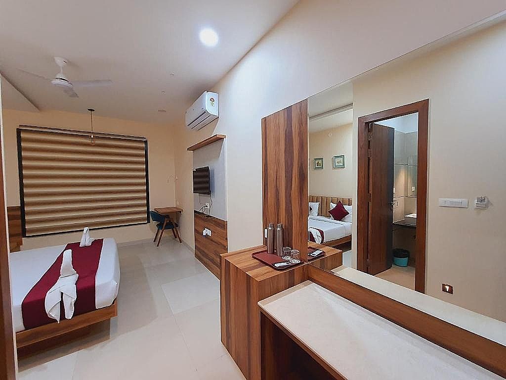 Hotel Amore Executive Queen 7