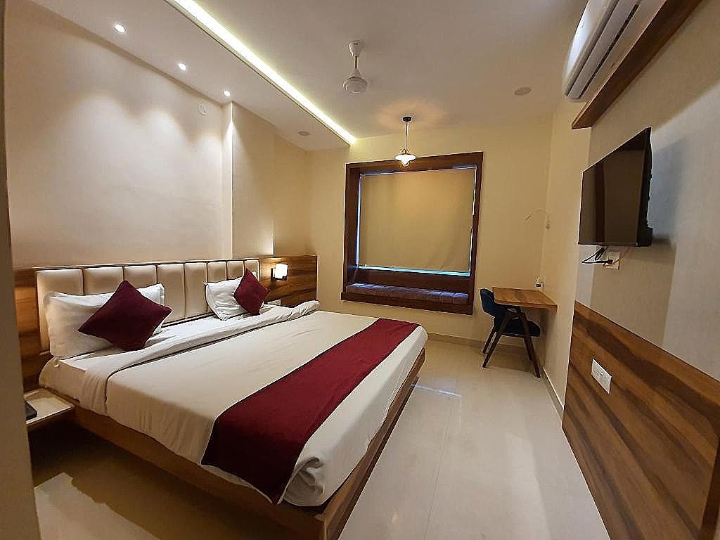 Hotel Amore Executive Queen 4