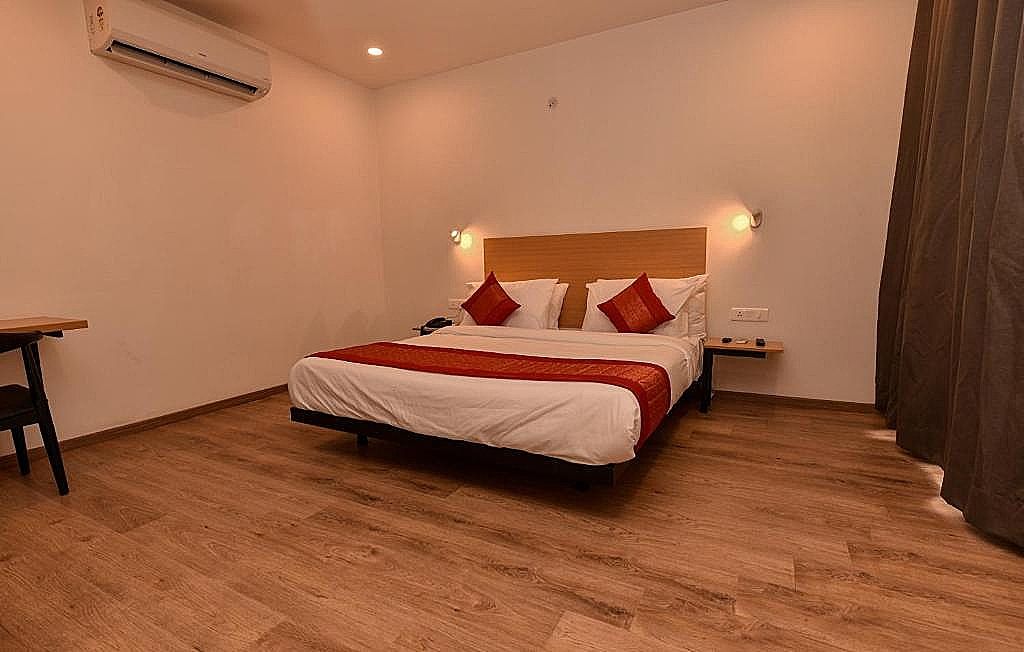 undefined Qotel Comfort Golden Saffron Punjabi Bagh 5