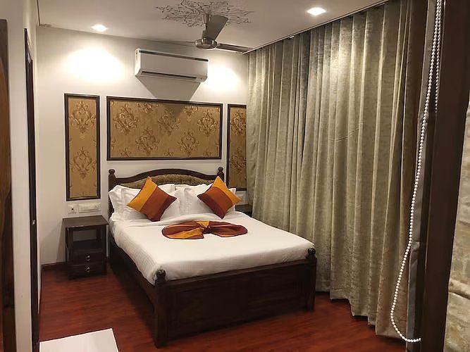 Hotel Lavanya Heritage Deluxe Room