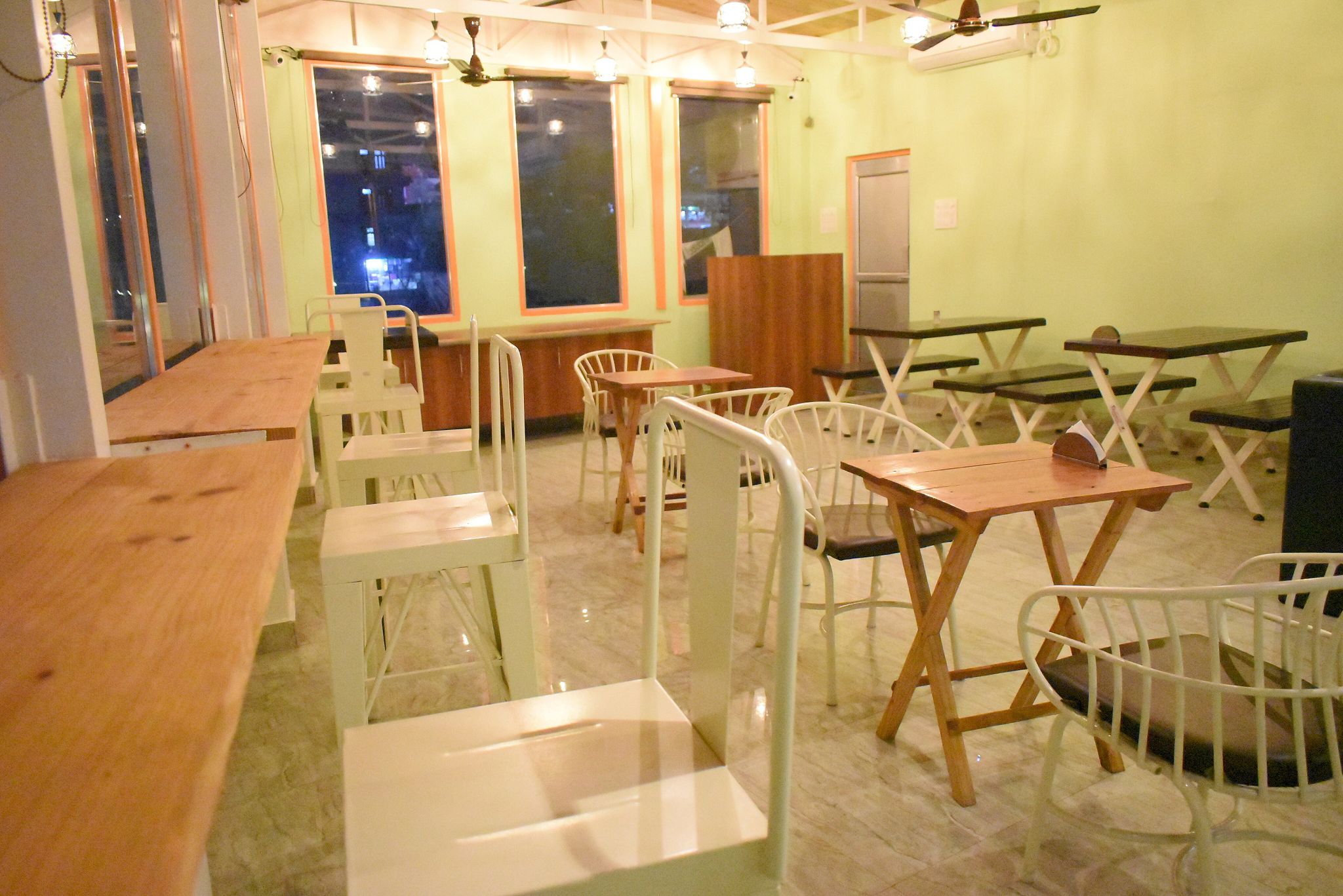 Food & Dining