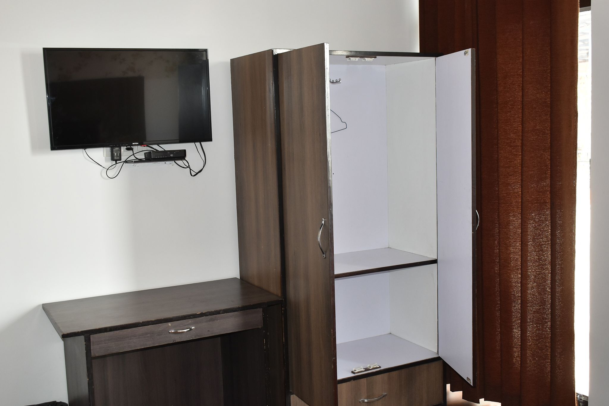 Tapasthali by Meera Hotels Standard Room 10