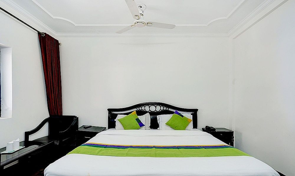 Hotel Mussoorie Club