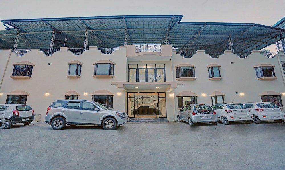 undefined Hotel Mussoorie Club 6
