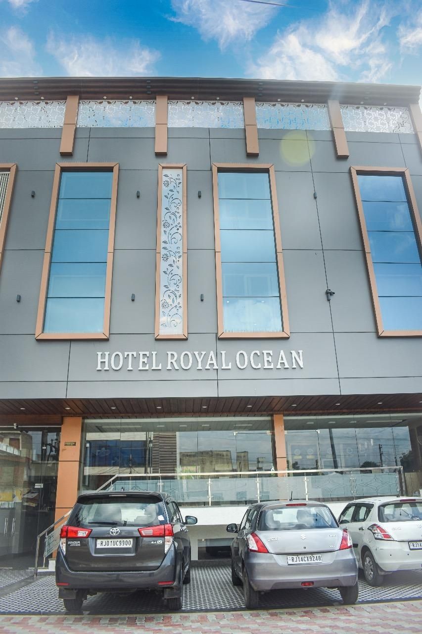 Hotel Exterior