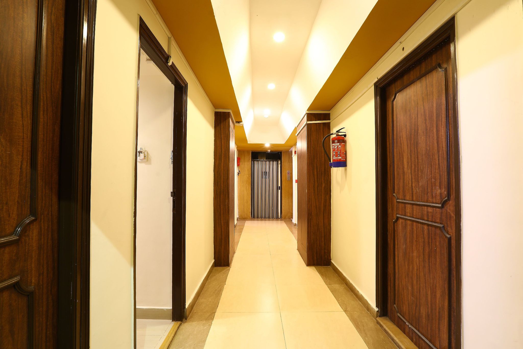 undefined Hotel Sona 3