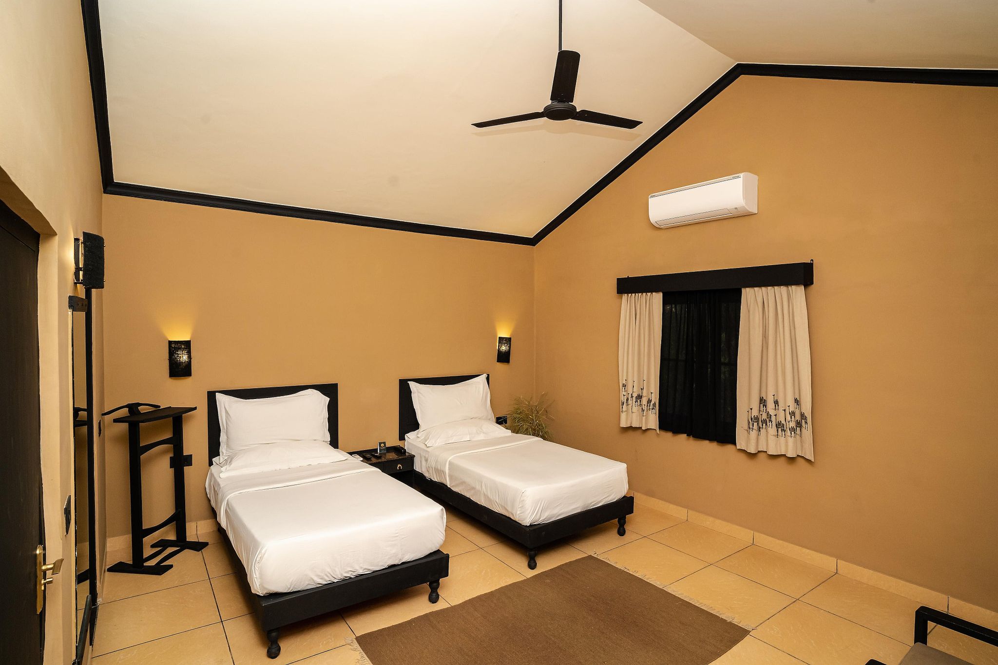 Clarks Safari Pushkar Deluxe Cottage Twin  5