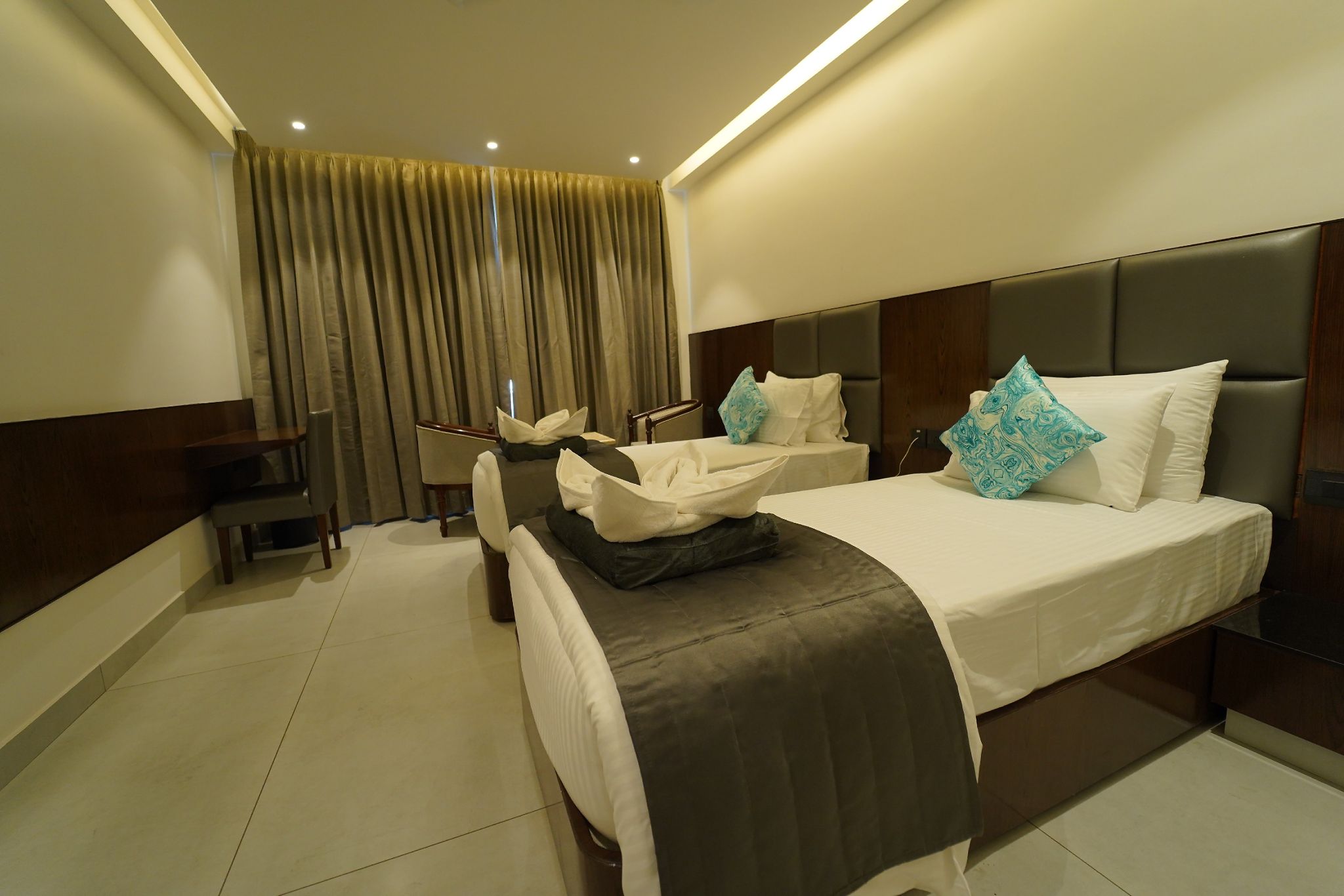 Kyriad Vajram Guntur By OTHPL Deluxe Twin Room 2