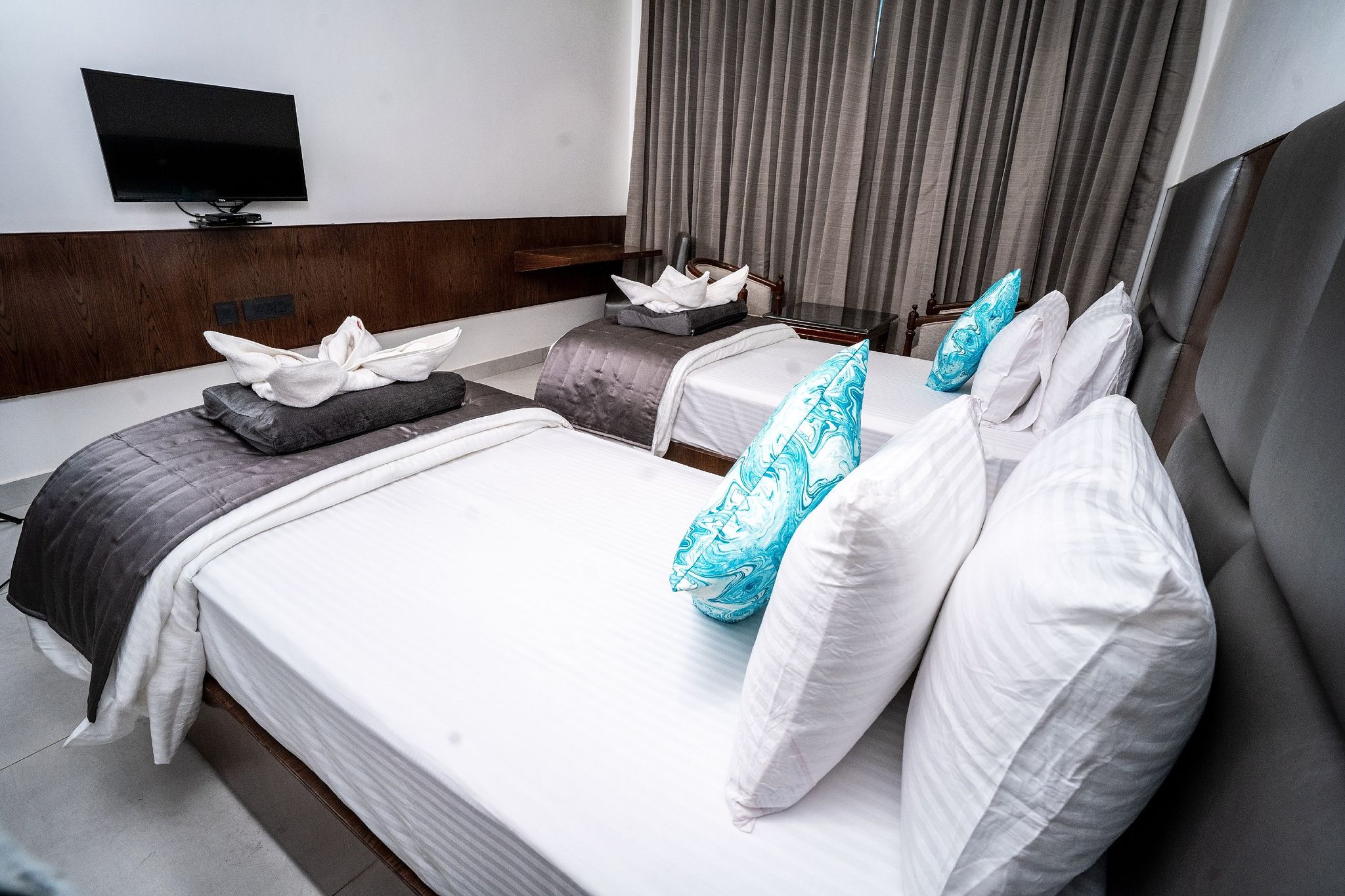 Kyriad Vajram Guntur By OTHPL Deluxe Twin Room 5