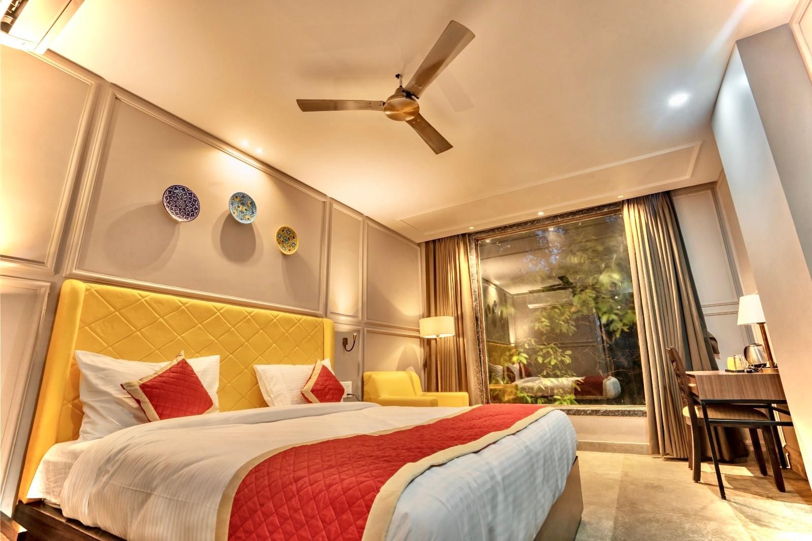 Lalit International By The Rameshwary Deluxe Room 8