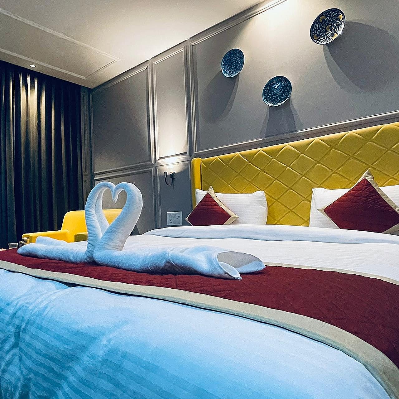 The Lalit international Deluxe Room 7