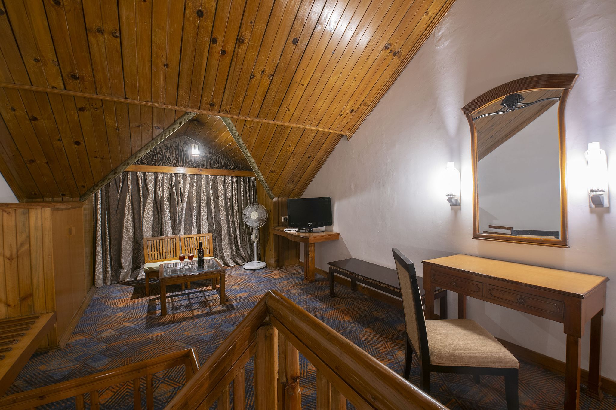 Mastiff Grand Manali Resort by OTHPL Duplex Room 16