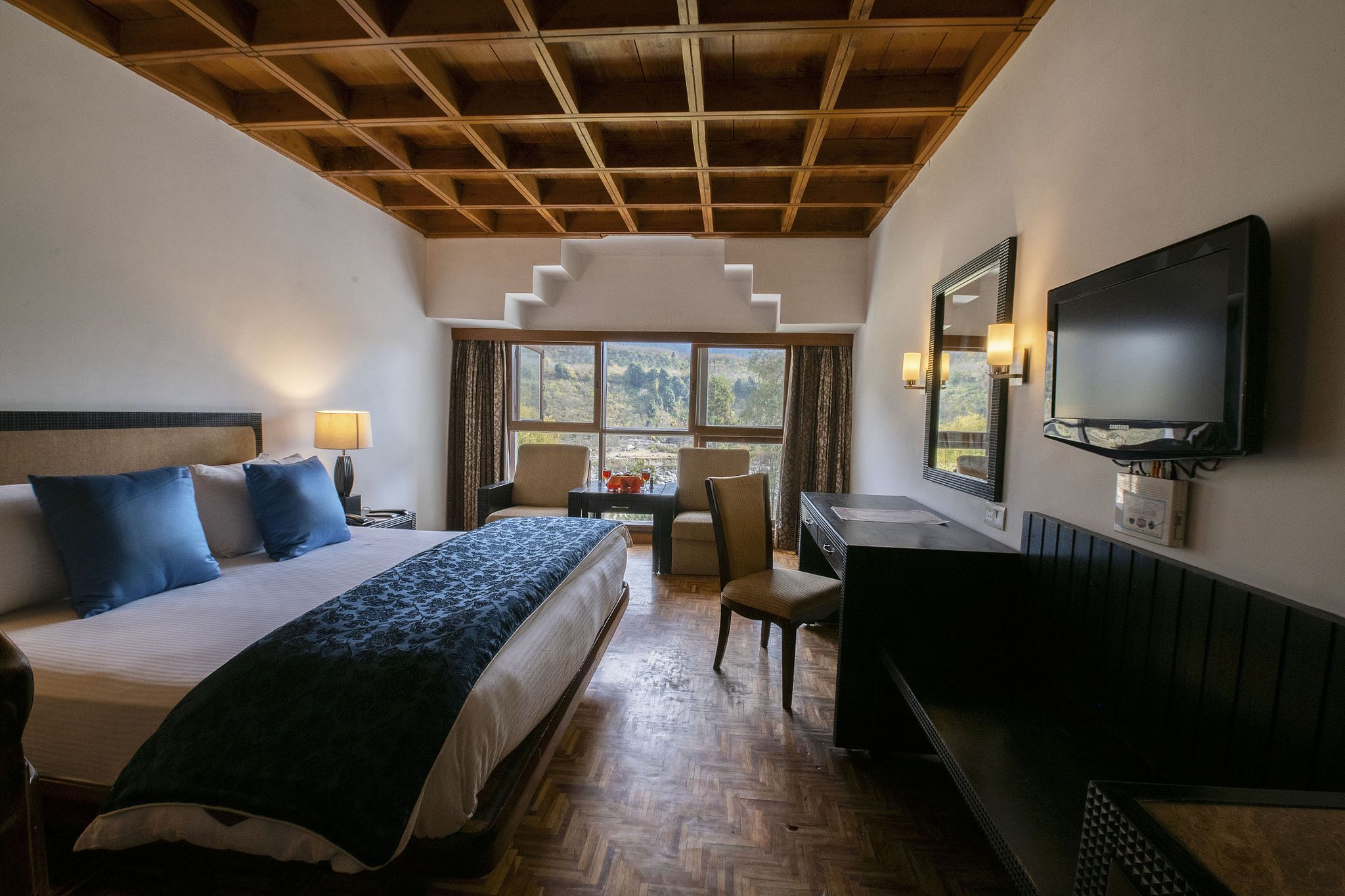 Mastiff Grand Manali Resort by OTHPL Duplex Room 5