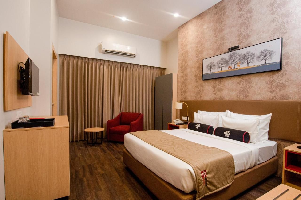 Mastiff Hotel Ankleshwar Superior Twin/ Queen Room 3