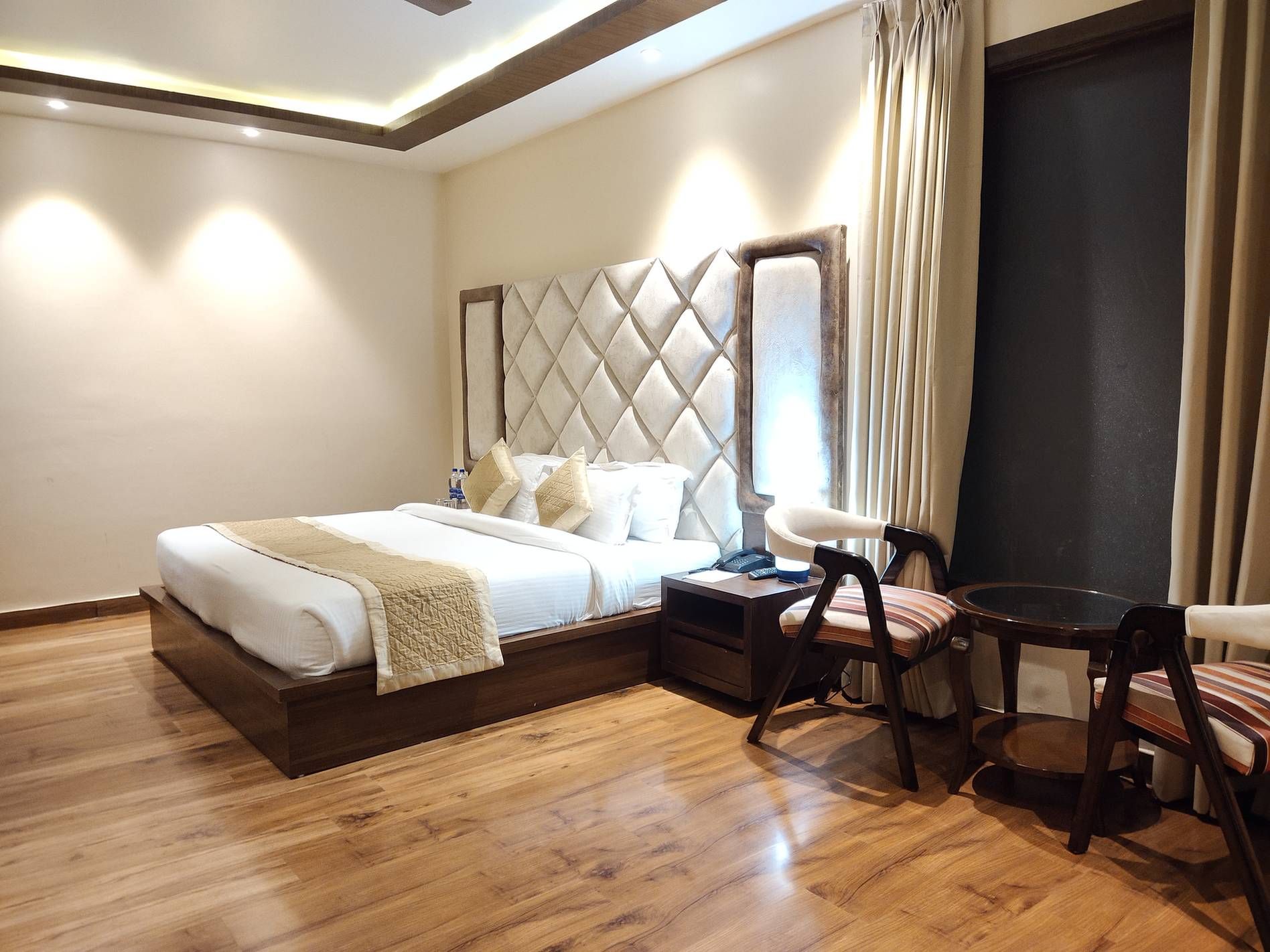 Mastiff Hotel Dalhousie Superior Non AC Room 2