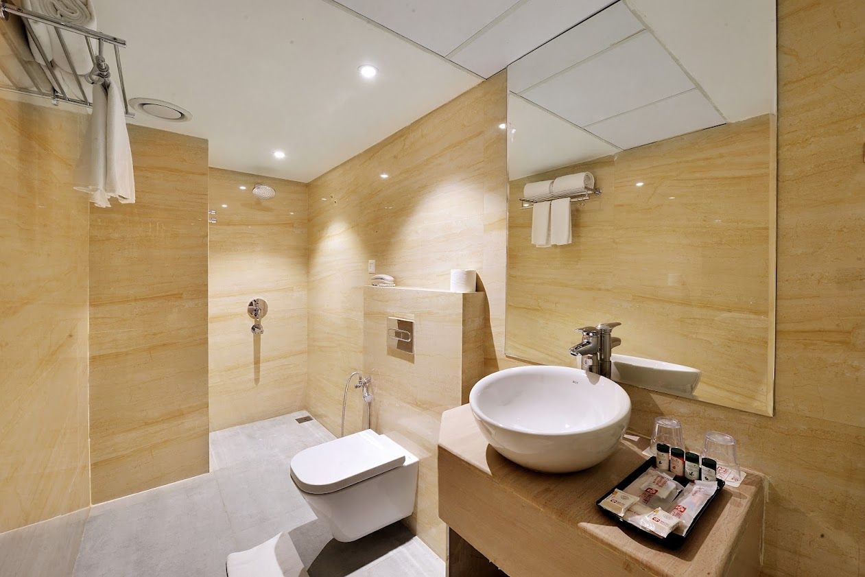 Suite with Breakfast