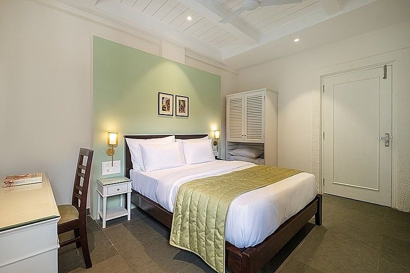 undefined O PIERRE 5