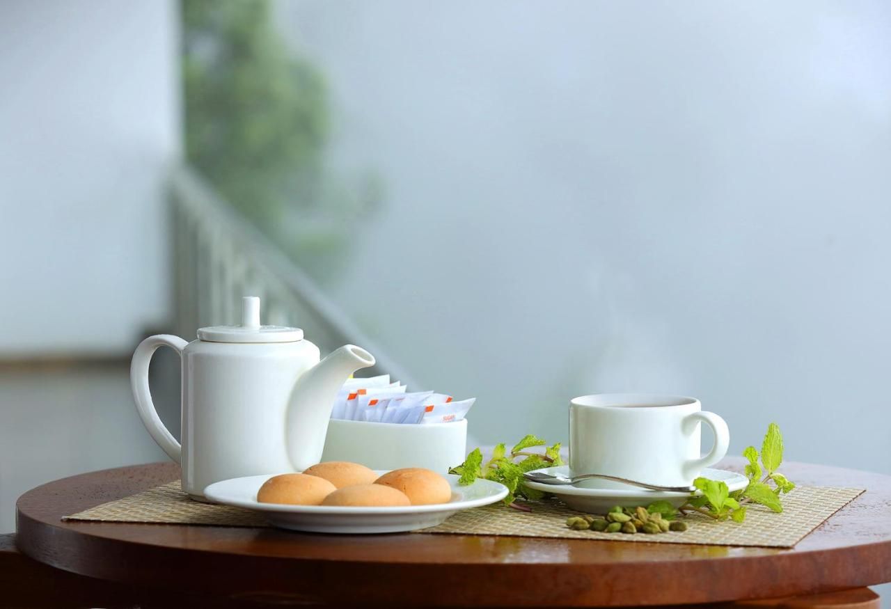 Food & Dining