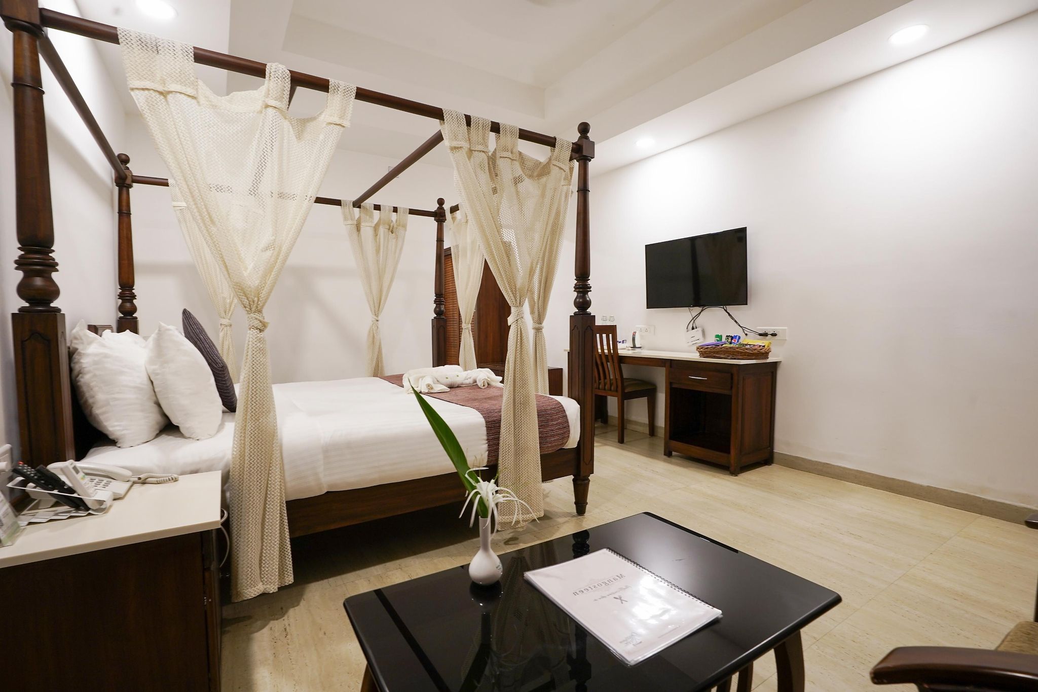 Once Upon The River - Cochin International Airport Luxury Room 6