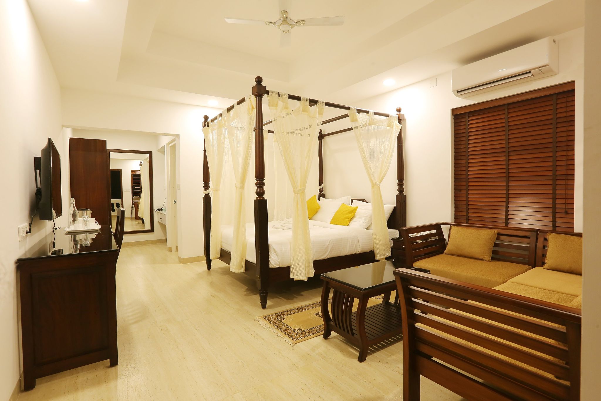 Once Upon The River - Cochin International Airport Luxury Room 2