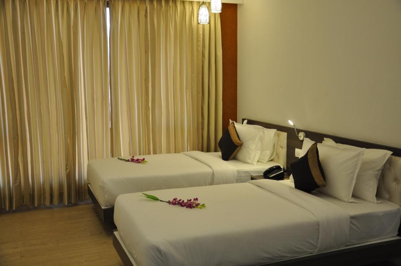 Deluxe King Room