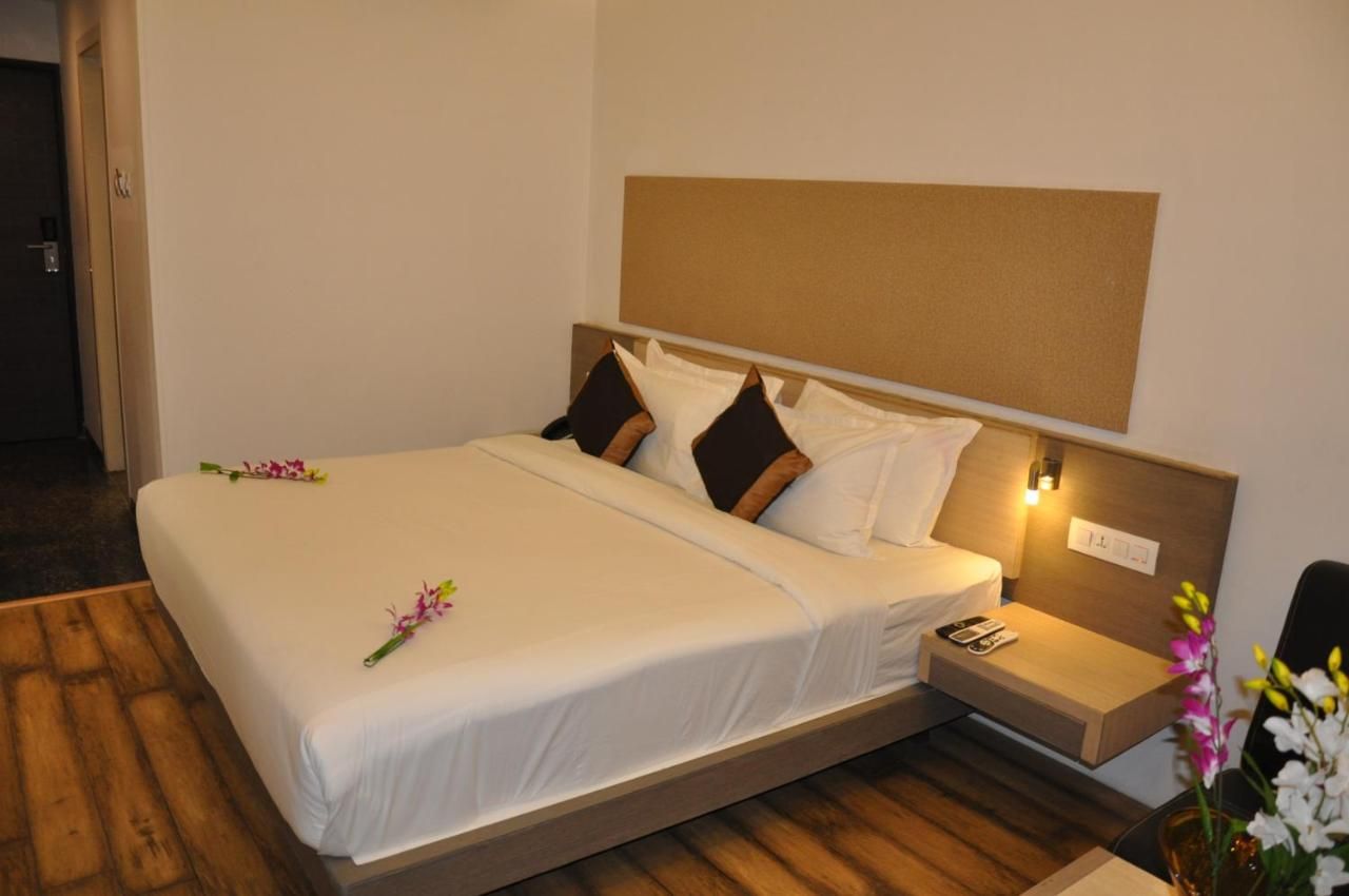 Premium King Room