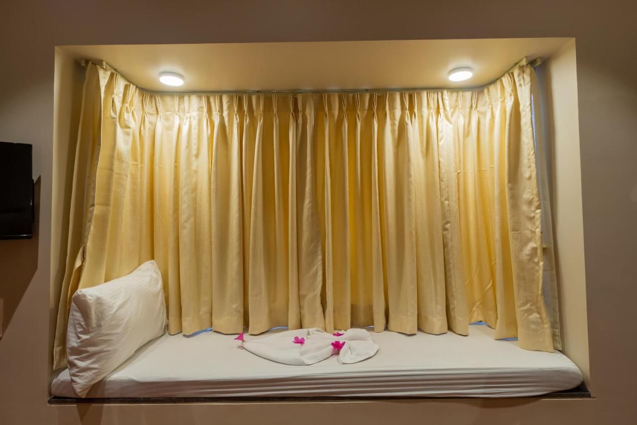 Hotel R R Heritage Standard Room 3