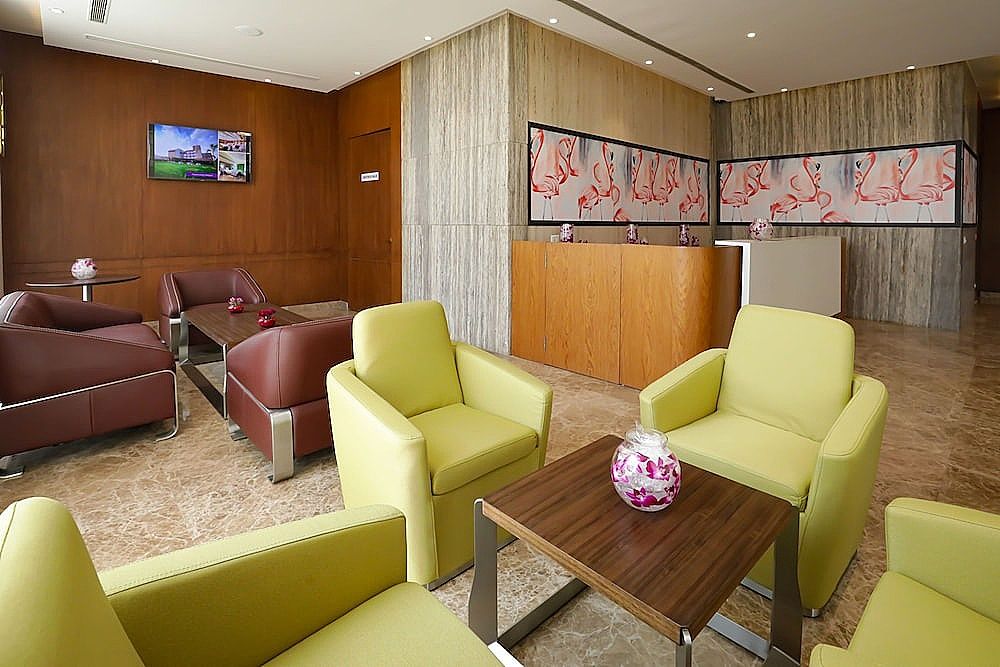 undefined Regenta Suites Gurugram, Sohna Road, Sector 49 4