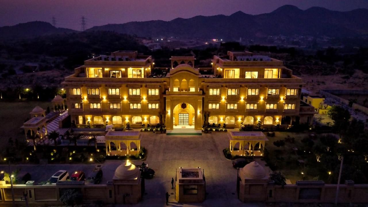 Hotel Exterior