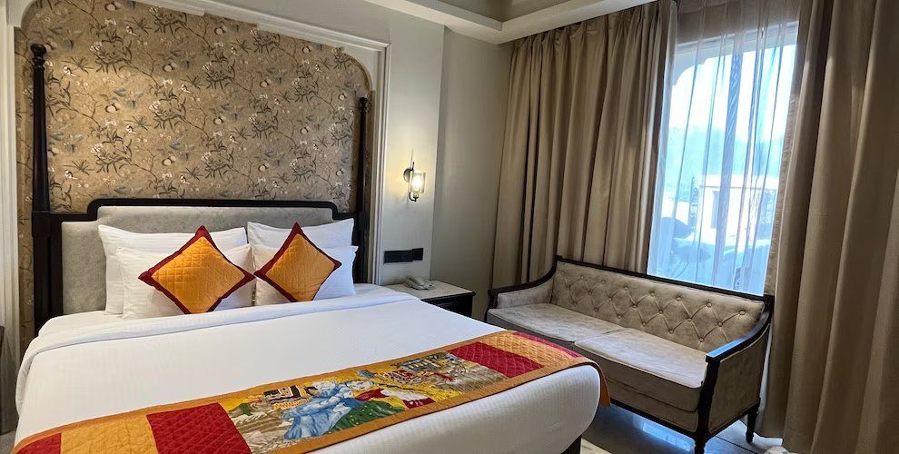 Maharaja Suite With Jacuzzi