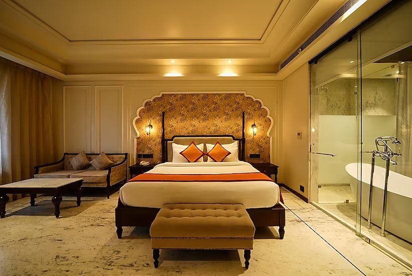 Maharaja Suite With Jacuzzi