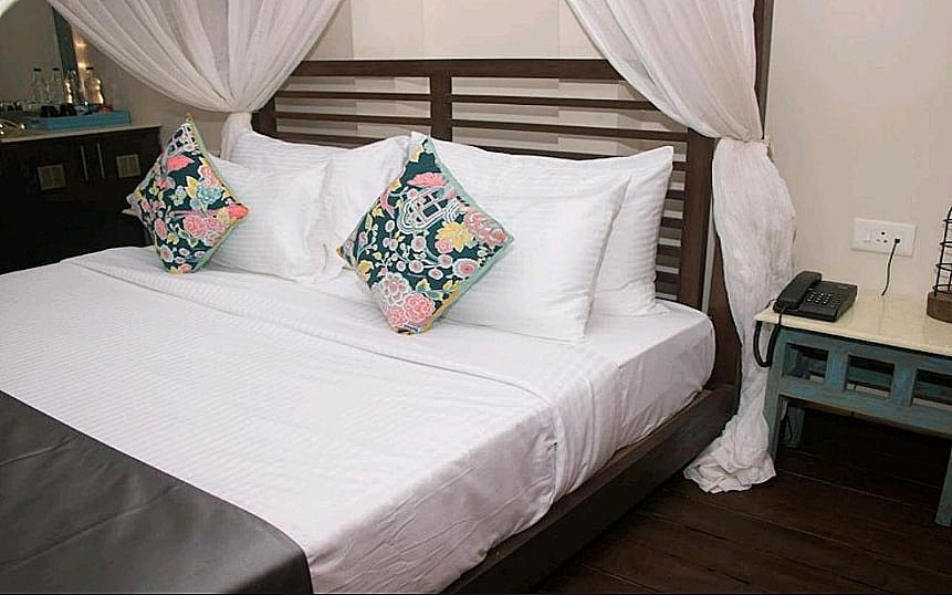 Signature Beach Suite with Jacuzzi in the Balcony - Sea view