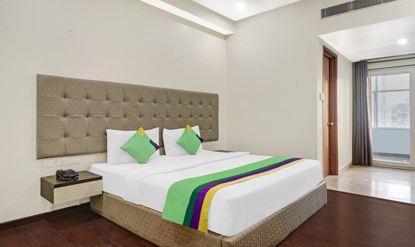 The Archer Deluxe Room With Balcony