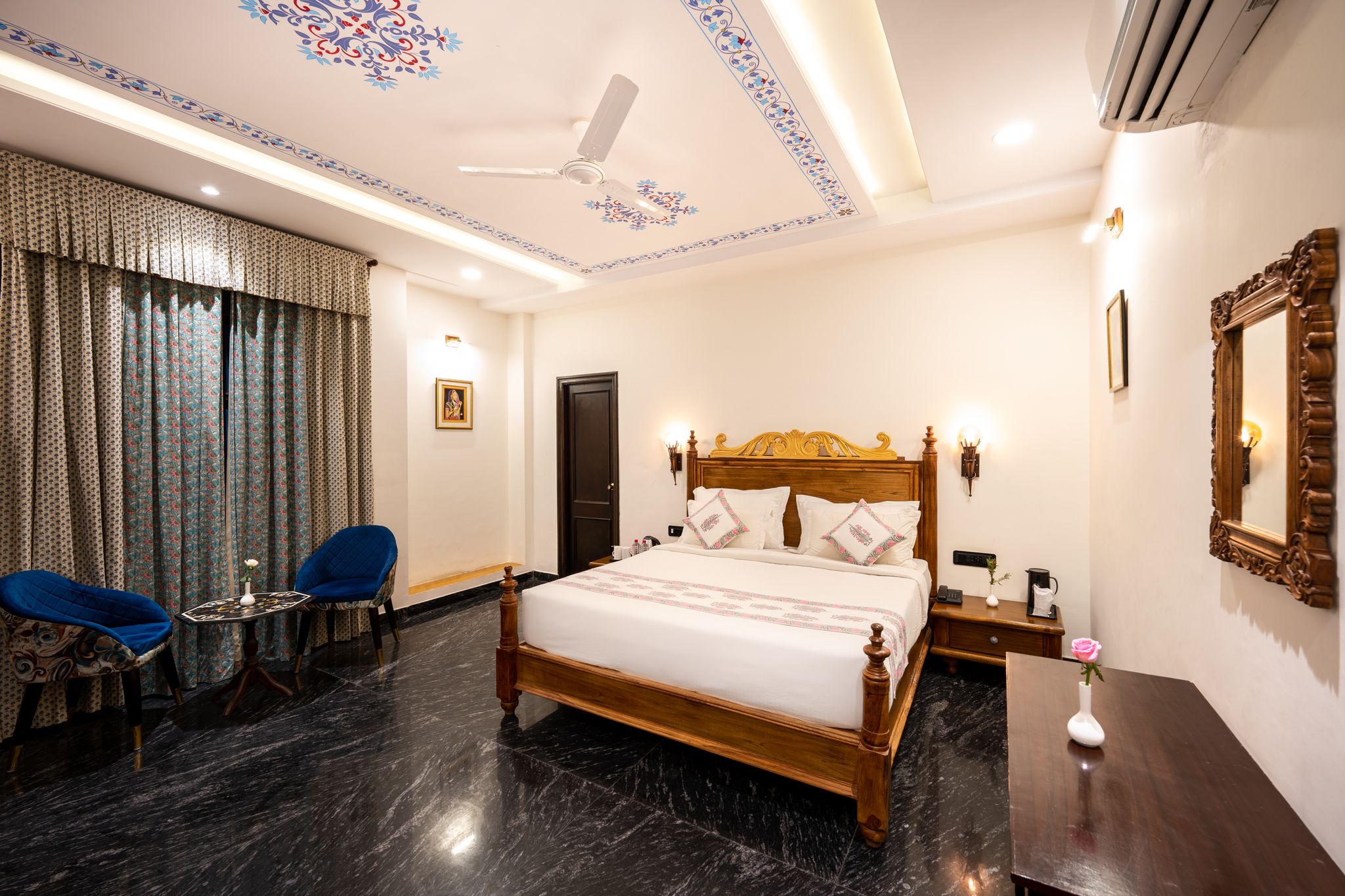 The Chronicles Near The Lake Pichola Udaipur Premier Room 2