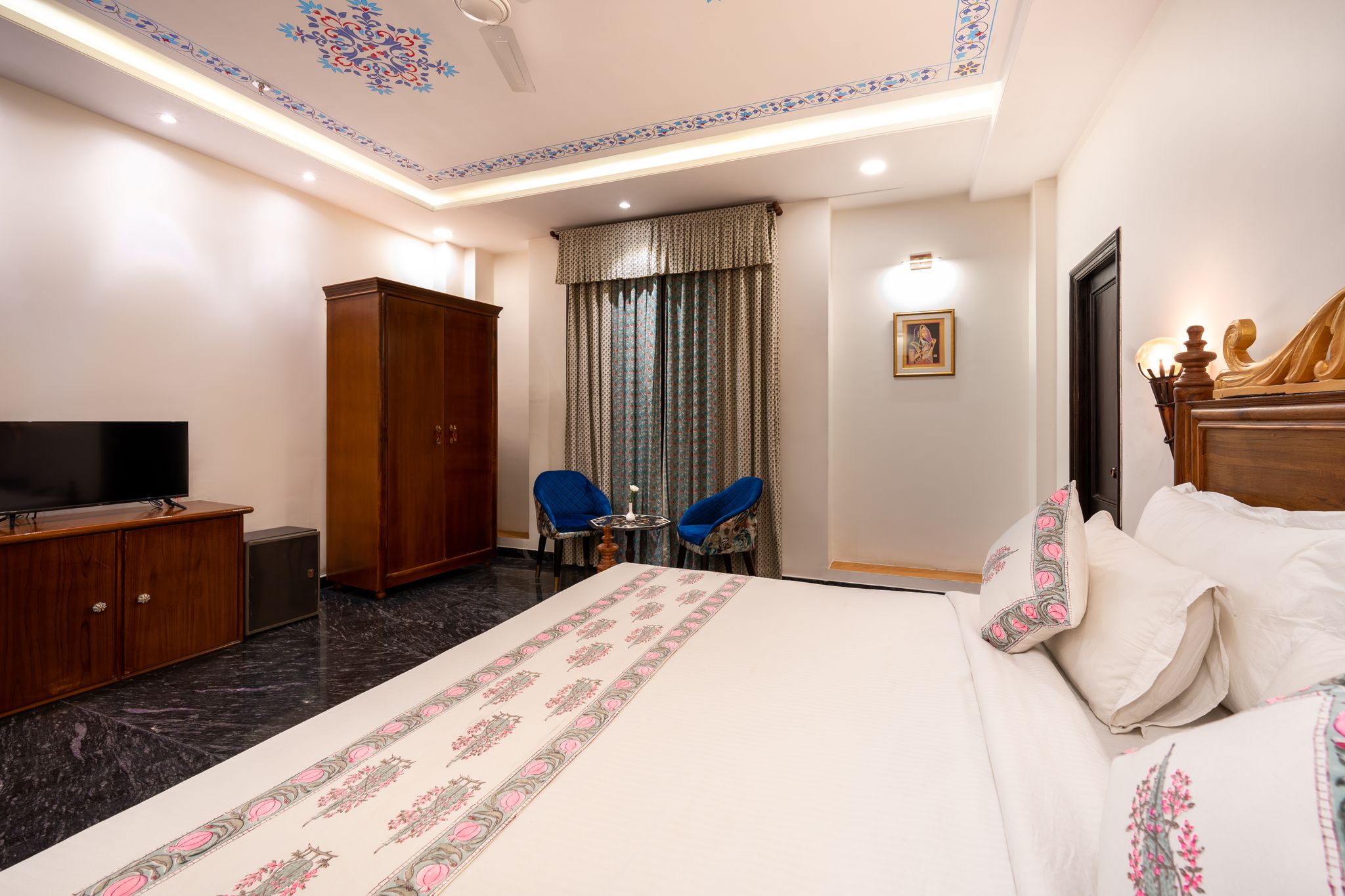 The Chronicles Near The Lake Pichola Udaipur Premier Room 4