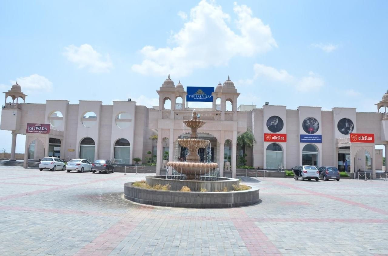 undefined The Lal Vilas 9