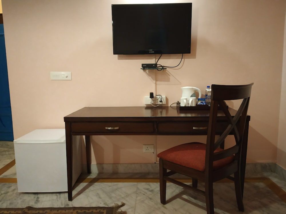 Bijolai Palace Jodhpur by Inde Hotels Heritage Room 5
