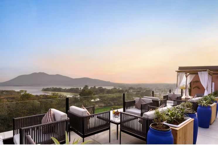 undefined The Sierra - By The Lake 2