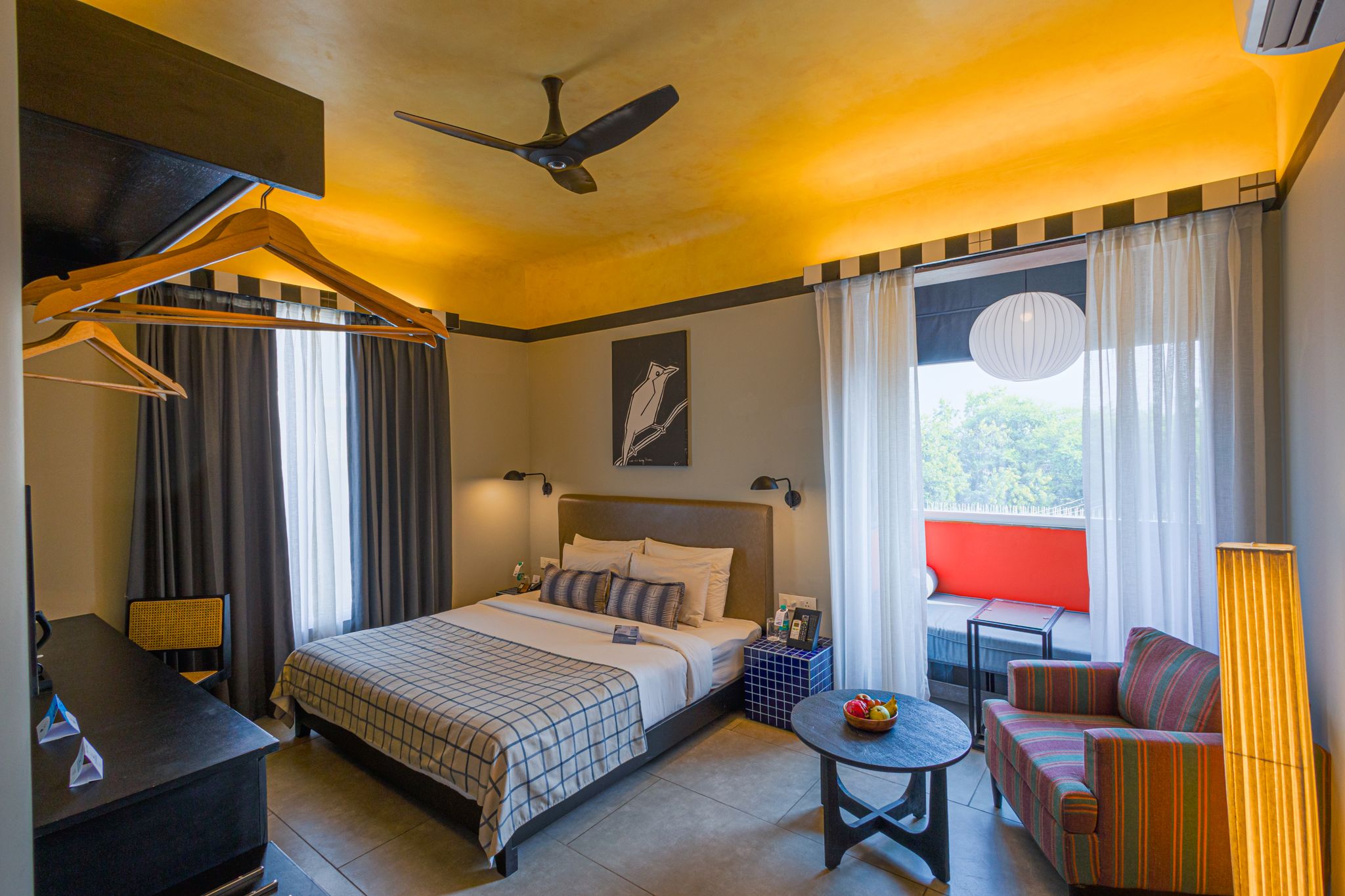 undefined The Sierra - By The Lake 5