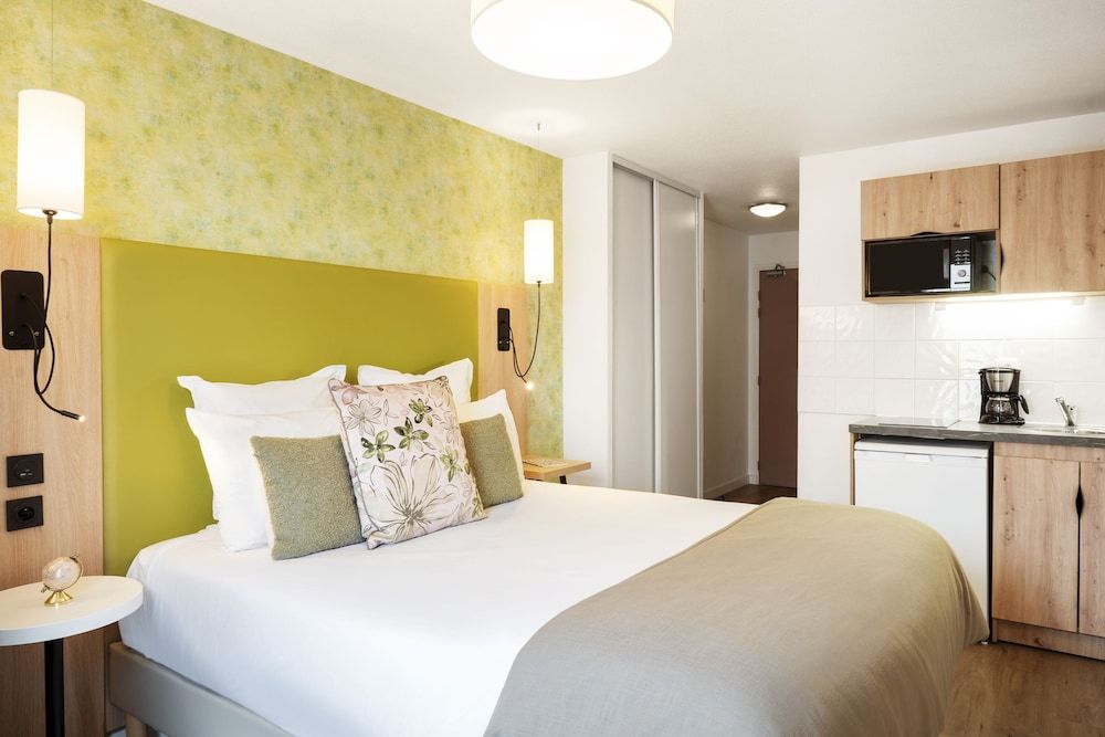 Séjours & Affaires Paris Malakoff Studio 4