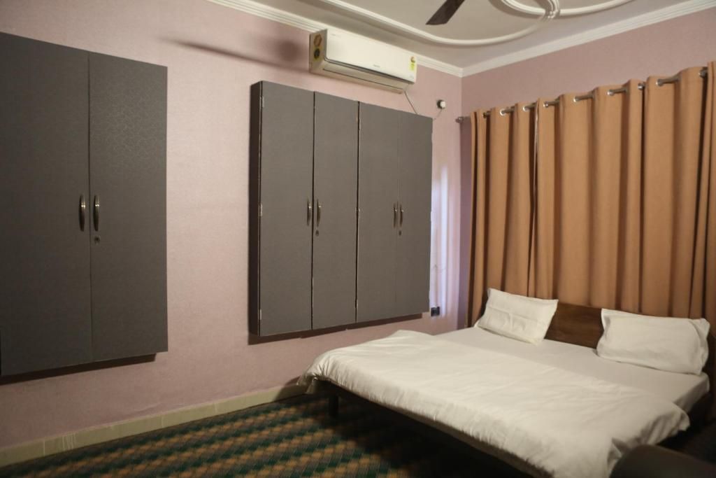 Deluxe Executive Room