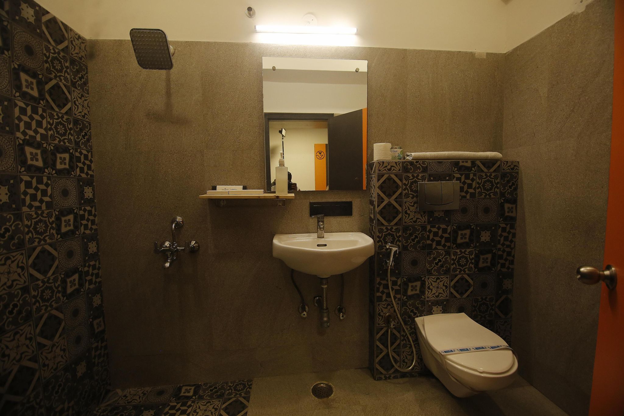 Virohaa Garden Hotel Deluxe Room 11