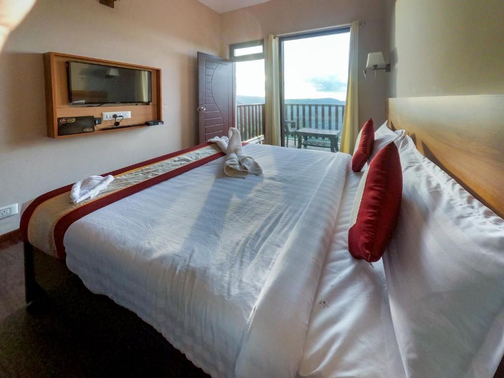 Warmth Hill Crest Premium Mountain View Room(Balcony) 6