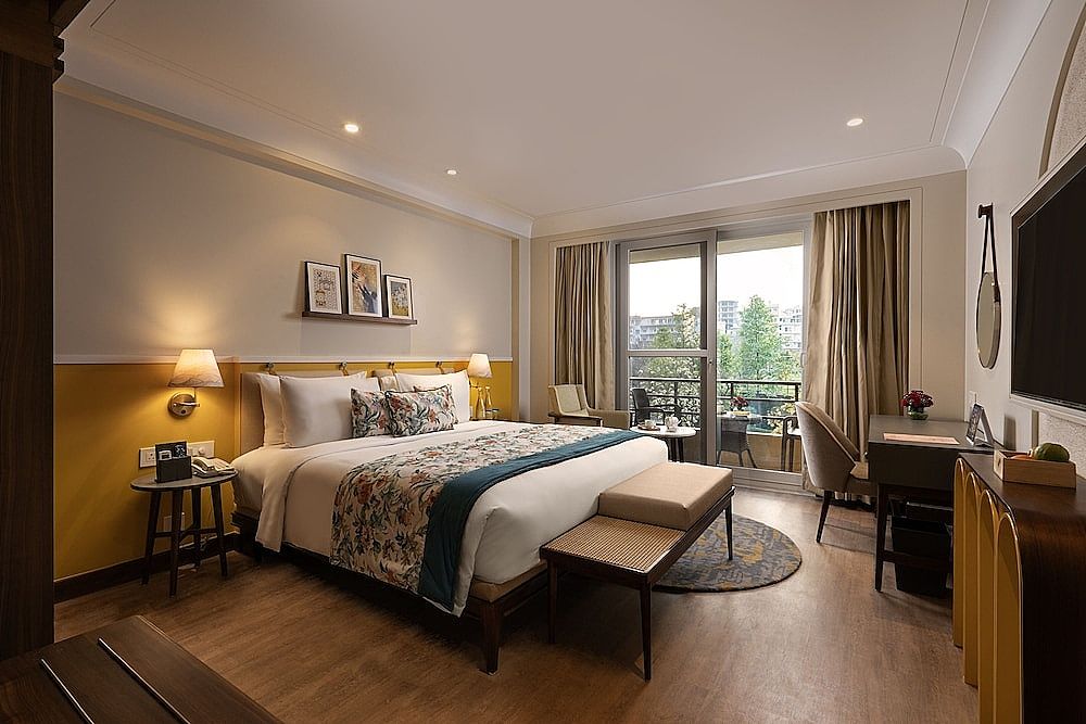One Bedroom Royal Apartment