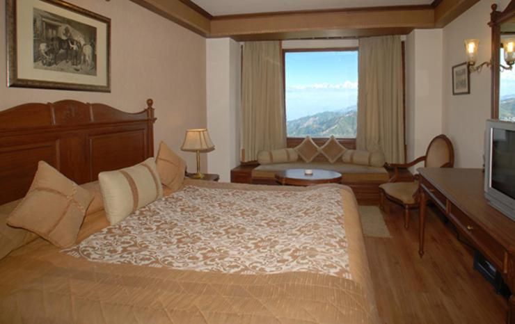 Sun n Snow Inn by Leisure Hotels Himalayan View Room 5