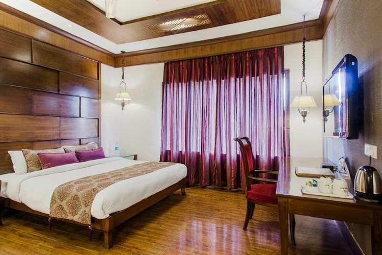 Suite Room