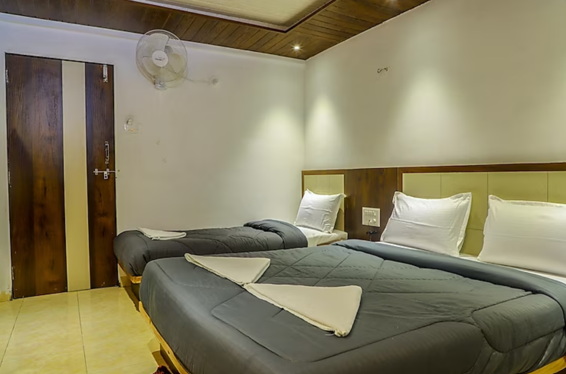 Deluxe Room Non-AC with Balcony