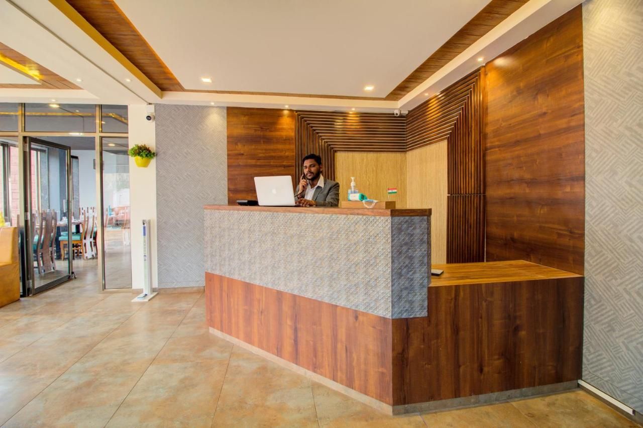 undefined Mountain Breeze Hotel 3